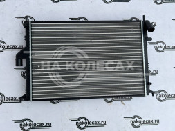 Радиатор Renault Logan 1