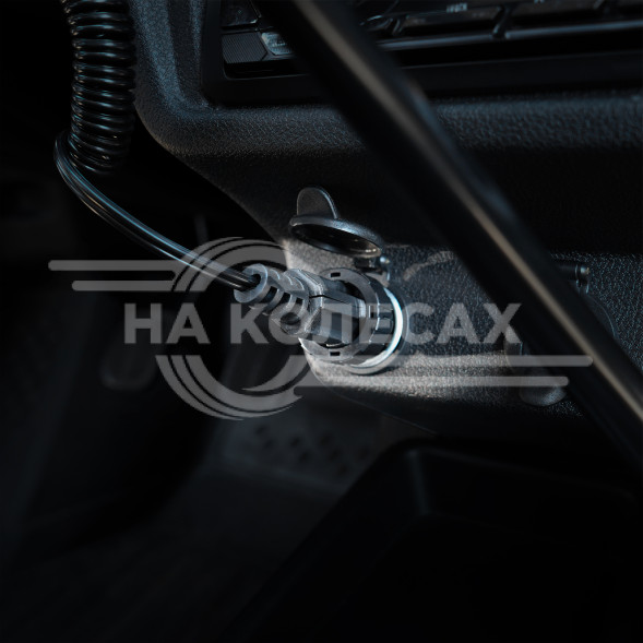 Разветвитель прикуривателя 2 гнезда 8А + 2USB с витым шнуром, штекер-фиксатор