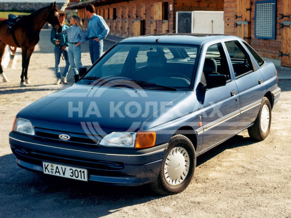 Внешние ремонтные пороги Ford Escort 5 дорест/ 5 -1й рест