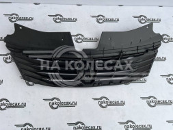 Решетка радиатора Renault Logan 1