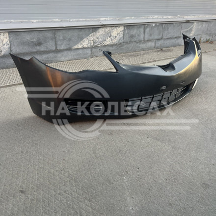 Передний бампер Honda Civic 8 4D