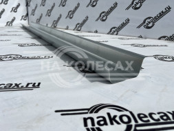 Внутренние пороги Subaru Impreza 3