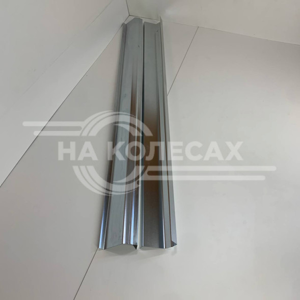 Пороги Toyota Gaia MX10