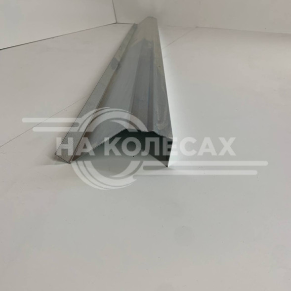 Пороги Toyota Gaia MX10