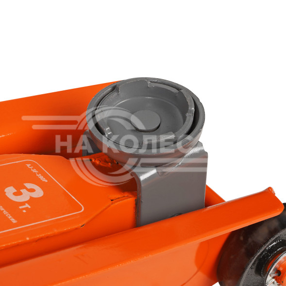 Домкрат подкатной 3т 135-390мм, сумка