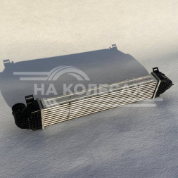 Радиатор итеркуллера Range Rover Evoque