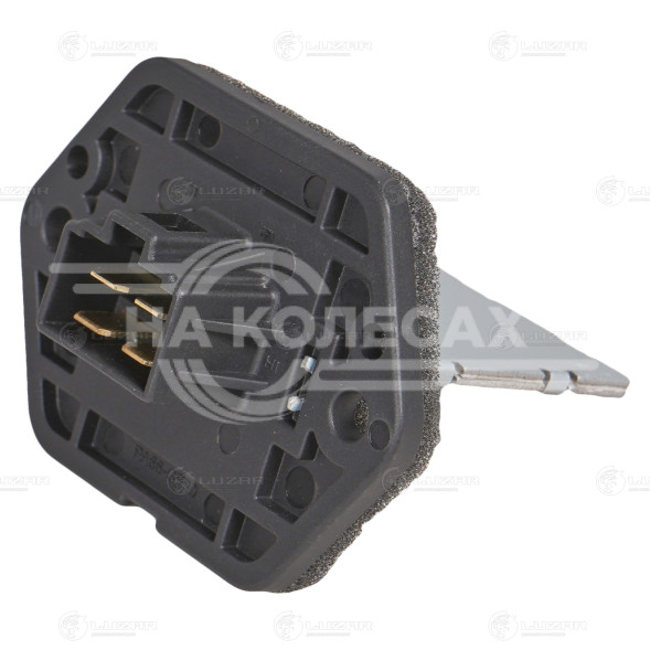 Резистор электровентилятора отопителя для автомобилей KIA Rio II (05-) (manual A/C)
