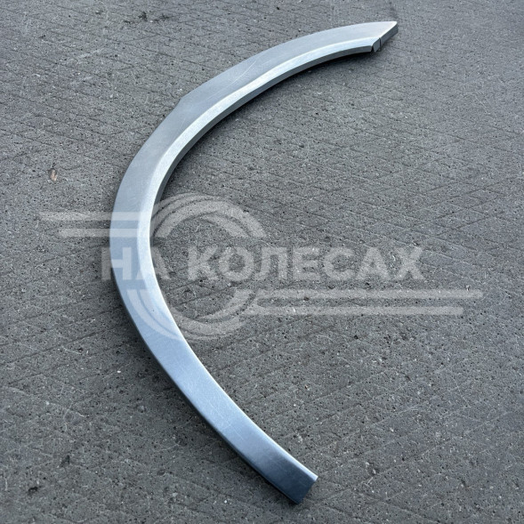 Ремонтные задние арки Toyota Crown VIII (S130)