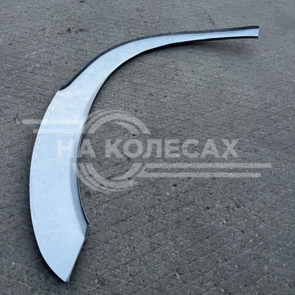 Ремонтные задние арки Toyota Crown VIII (S130)