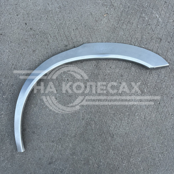 Ремонтные задние арки Toyota Crown VIII (S130)