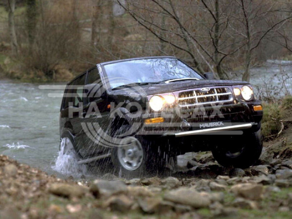 Передние арки Ford Maverick 1/2 (R20)