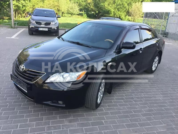 Бампер передний TOYOTA CAMRY 06-09 с отв. под крюк, ПТФ, без омыв.