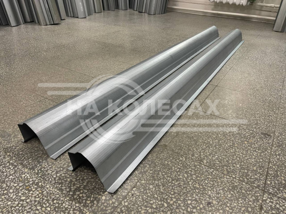 Ремонтные пороги Toyota Crown (S150)