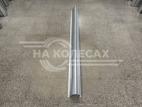 Ремонтные пороги Toyota Crown (S150)