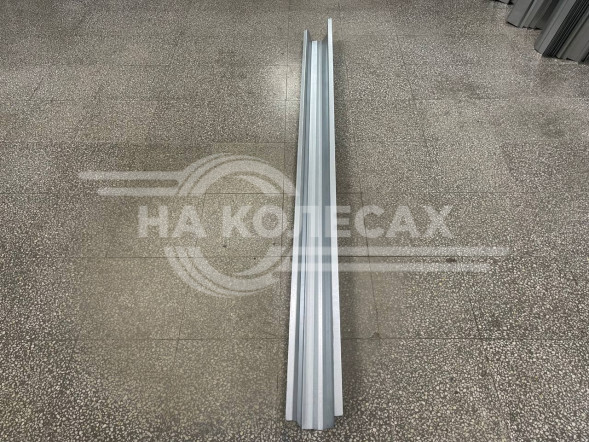 Ремонтные пороги Toyota Crown (S150)