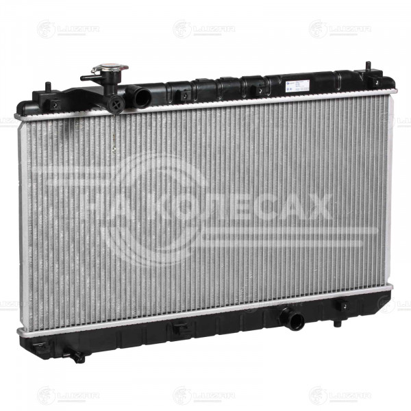 Радиатор охлаждения для автомобилей Lifan X60 (11-) 1.8i M/A