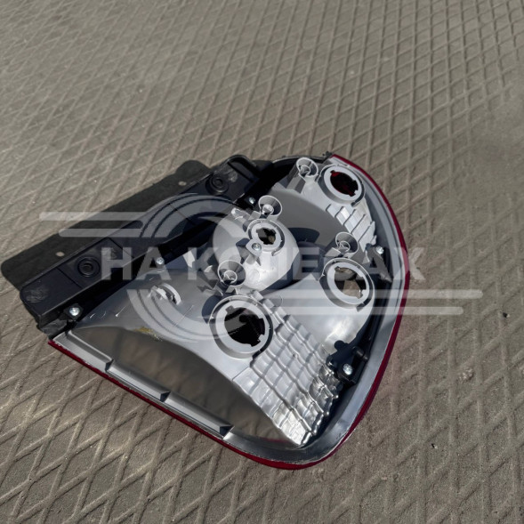 Задний фонарь Хендай Акцент / Hyundai Accent