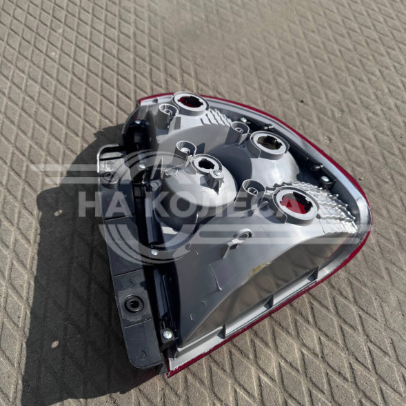 Задний фонарь Хендай Акцент / Hyundai Accent