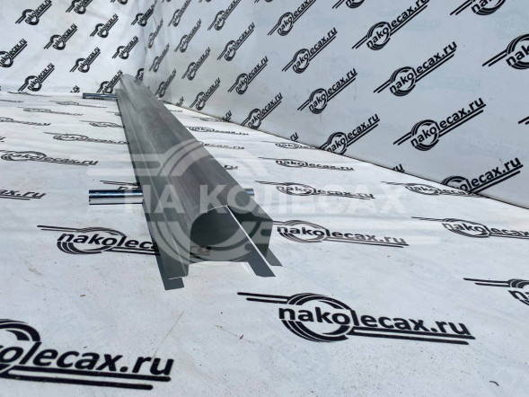 Ремонтные пороги Toyota Cresta (X90)