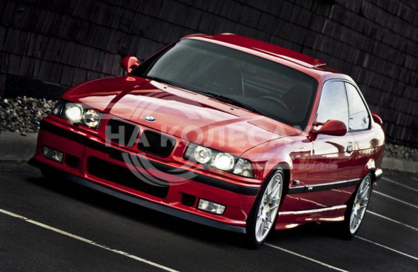 Крыло из стеклопластика BMW E36