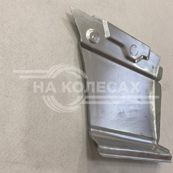 Низ задней правой арки, передняя часть  ШТАМП Mercedes-Benz W906 (длинная база)