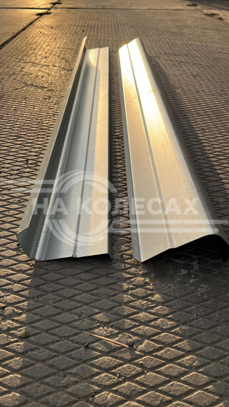 Ремонтные пороги Opel Meriva A 1/2