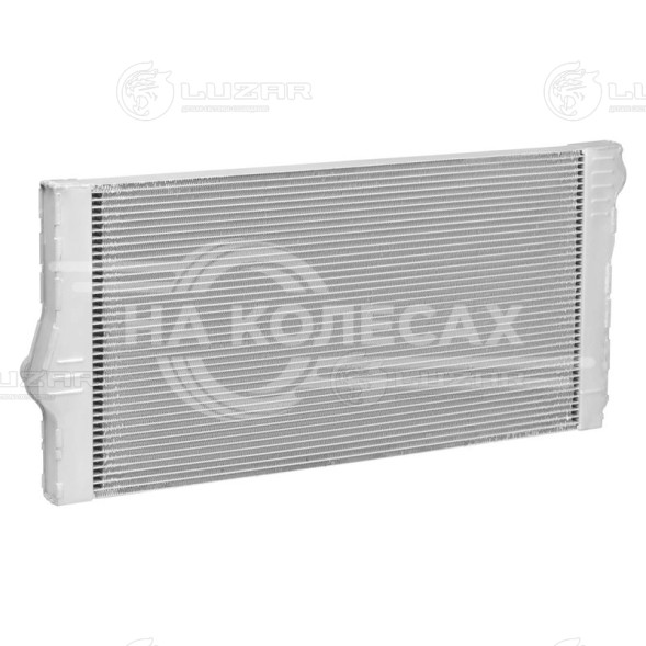 Радиатор охлаждения для автомобилей BMW 5 (F10) (10-)/7 (F01) (08-) D