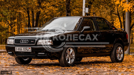 Крыло из стеклопластика Audi 80 (B4)