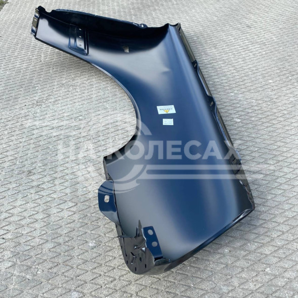 Крыло левое Мерседес W210