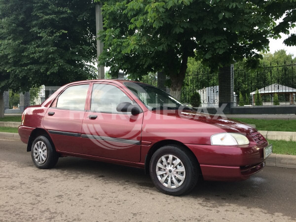 Внешние ремонтные пороги Kia Avella 1
