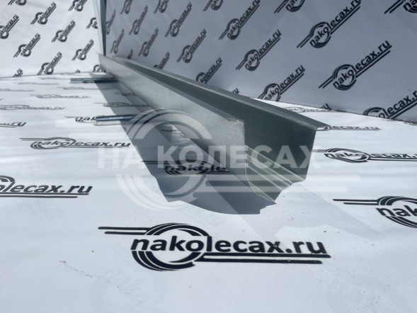 Ремонтные пороги Nissan Terrano II (R20)