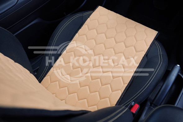 Накидки &quot;Алькантара&quot;, передние (2 шт.), бежевые