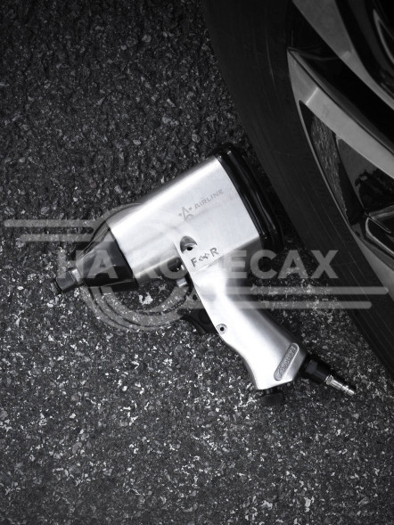 Гайковерт пневматический ударный 1/2&quot;DR 330Нм