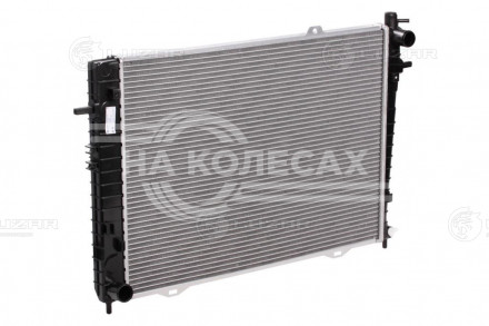 Радиатор охлаждения для автомобилей Tucson (04-)/Sportage (04-) 2.0D MT (тип Doowon)