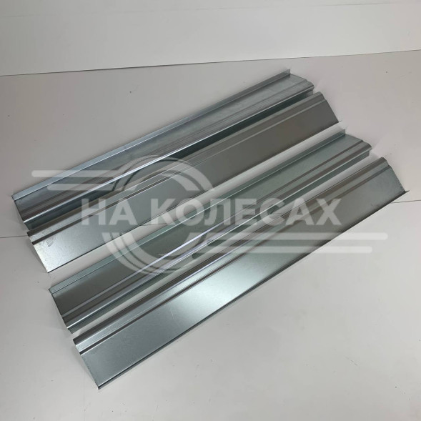 Ремонтные пороги Chrysler Grand Voyager 4 (составные)