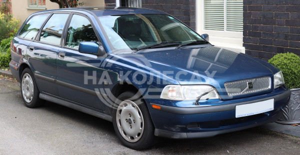 Арки задние Volvo V40 1дорест/1рест