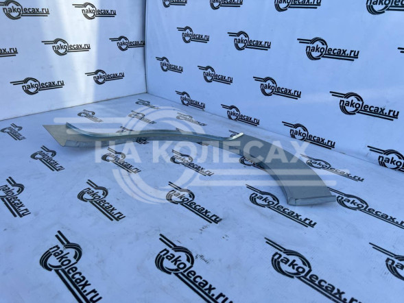 Ремонтные задние арки Toyota BB