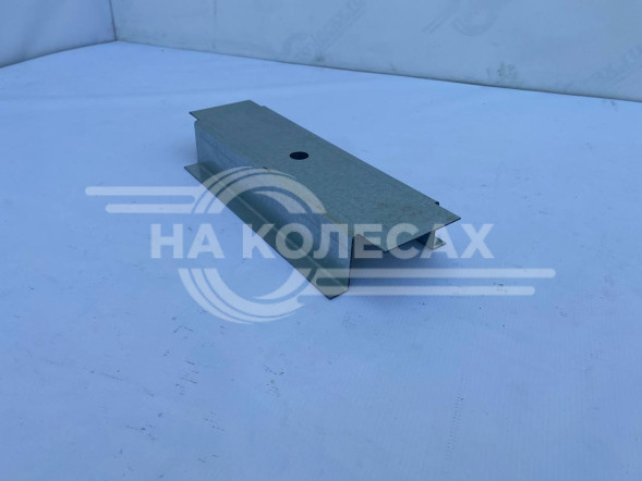 Продольные лонжероны пола