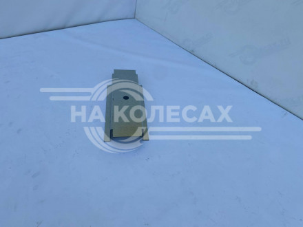 Продольные лонжероны пола