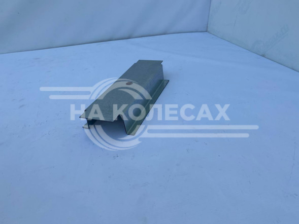 Продольные лонжероны пола