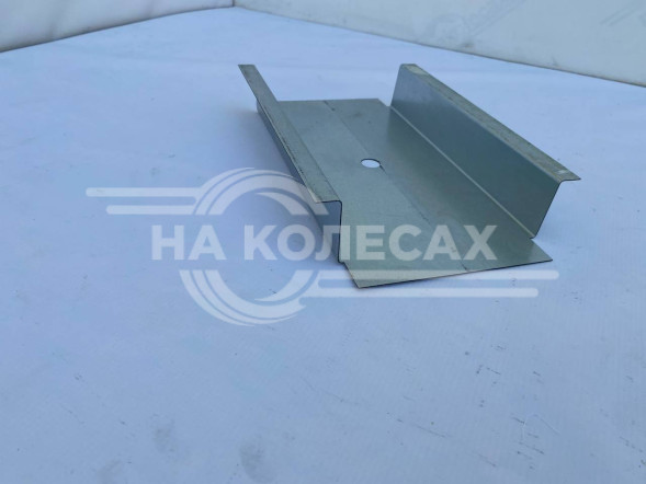 Продольные лонжероны пола