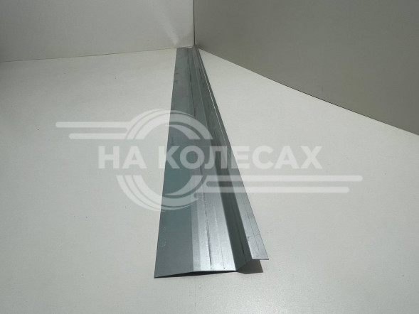 Внутренний порог KIA Sorento I