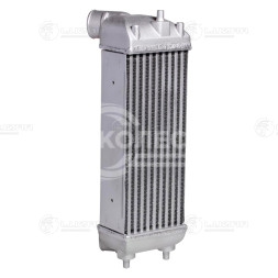 ОНВ (радиатор интеркулера) для автомобилей Sportage III/ ix35 (10-) 2.0CRDi M/A