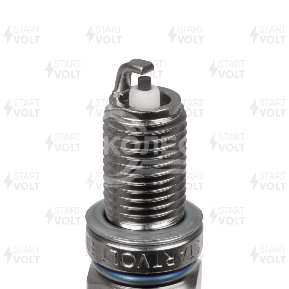 Свеча зажигания для моторной техники Evinrude/Jonson/Mercury ан. DCPR7E