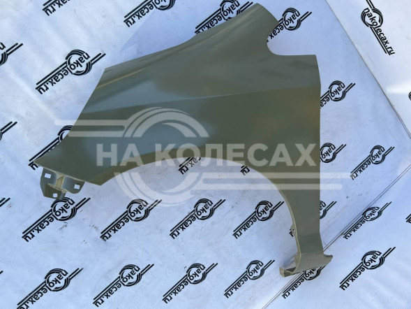 Крыло переднее левое Honda Fit