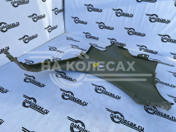 Крыло переднее левое Honda Fit