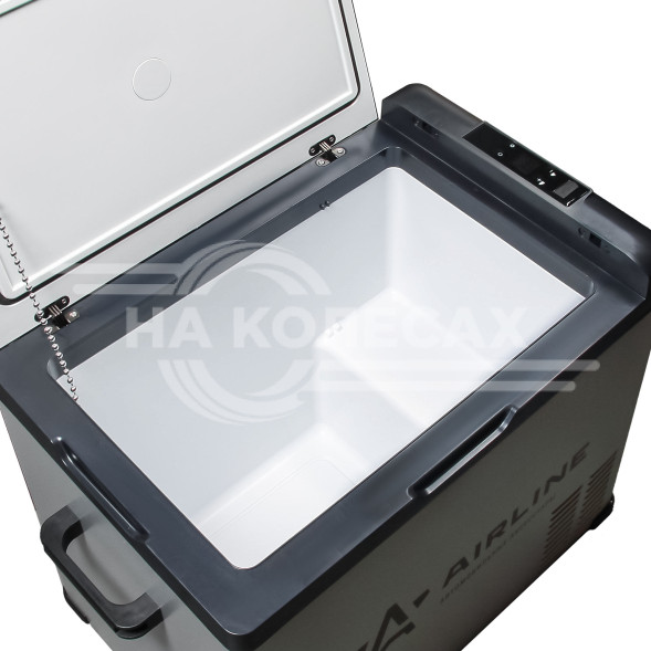 Холодильник автомобильный компрессорный (50л), 12/24В, 100-240В