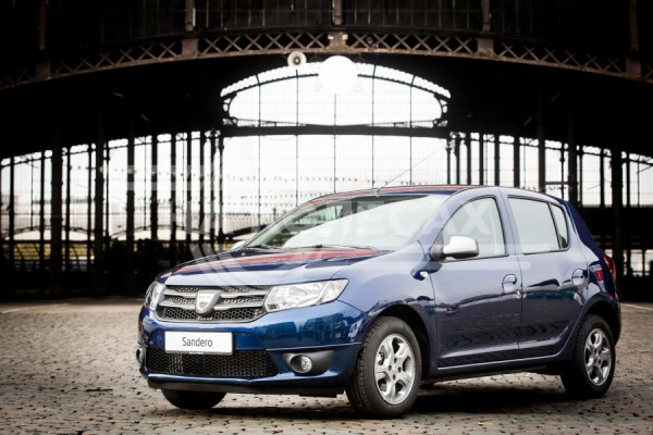 Арки задние Dacia Sandero 2