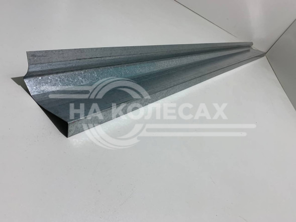 Ремонтные пороги Toyota Raum I