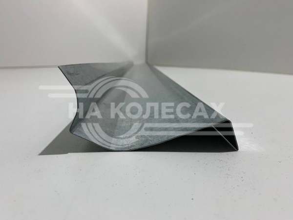 Ремонтные пороги Toyota Raum I